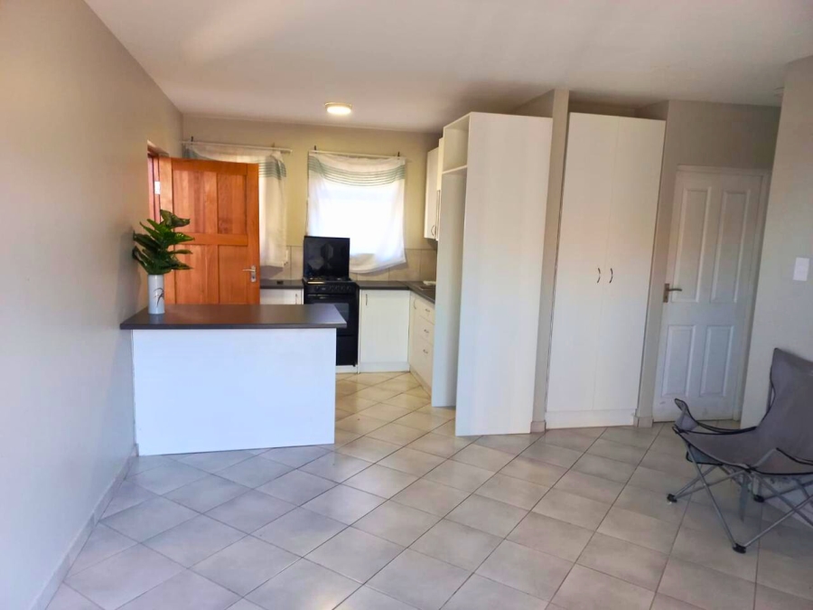 To Let 2 Bedroom Property for Rent in Kidds Beach Eastern Cape